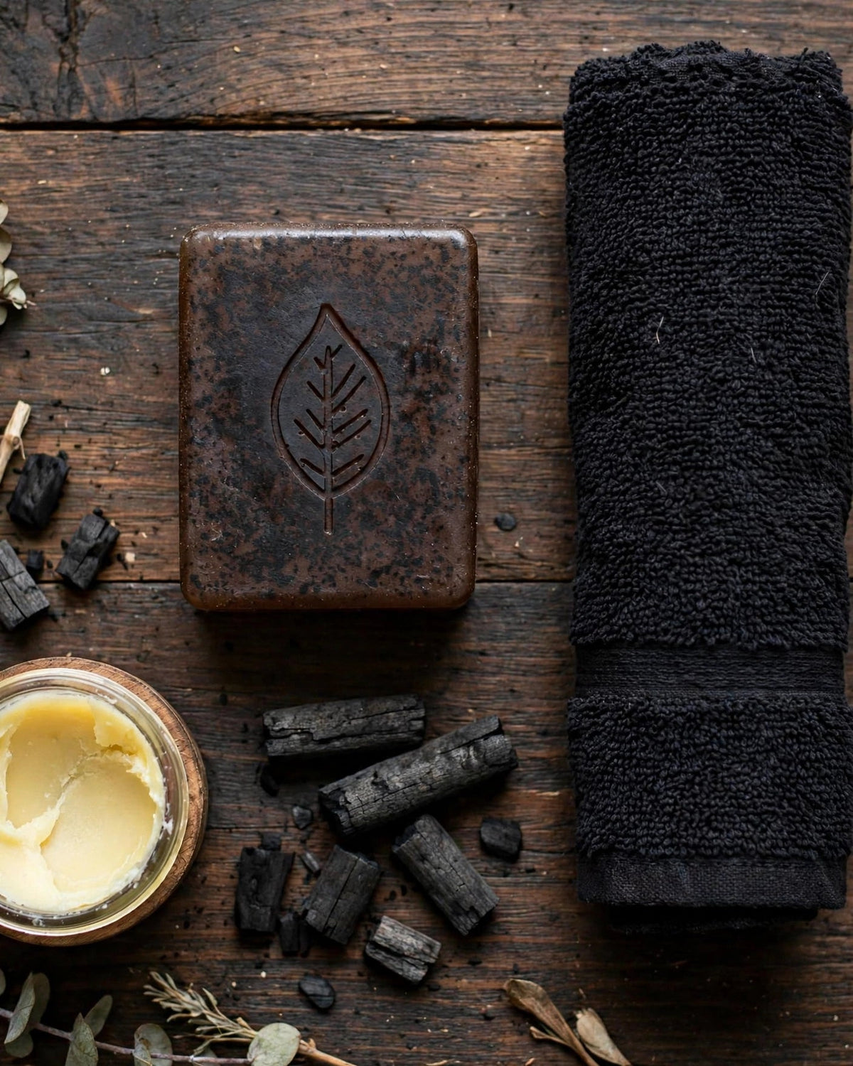 Tierra Negra - Black African Soap with Coffee & Palo santo - Mendez craft house